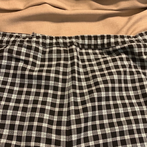 BP Plus Plaid Cargo Short - Picture 5 of 7